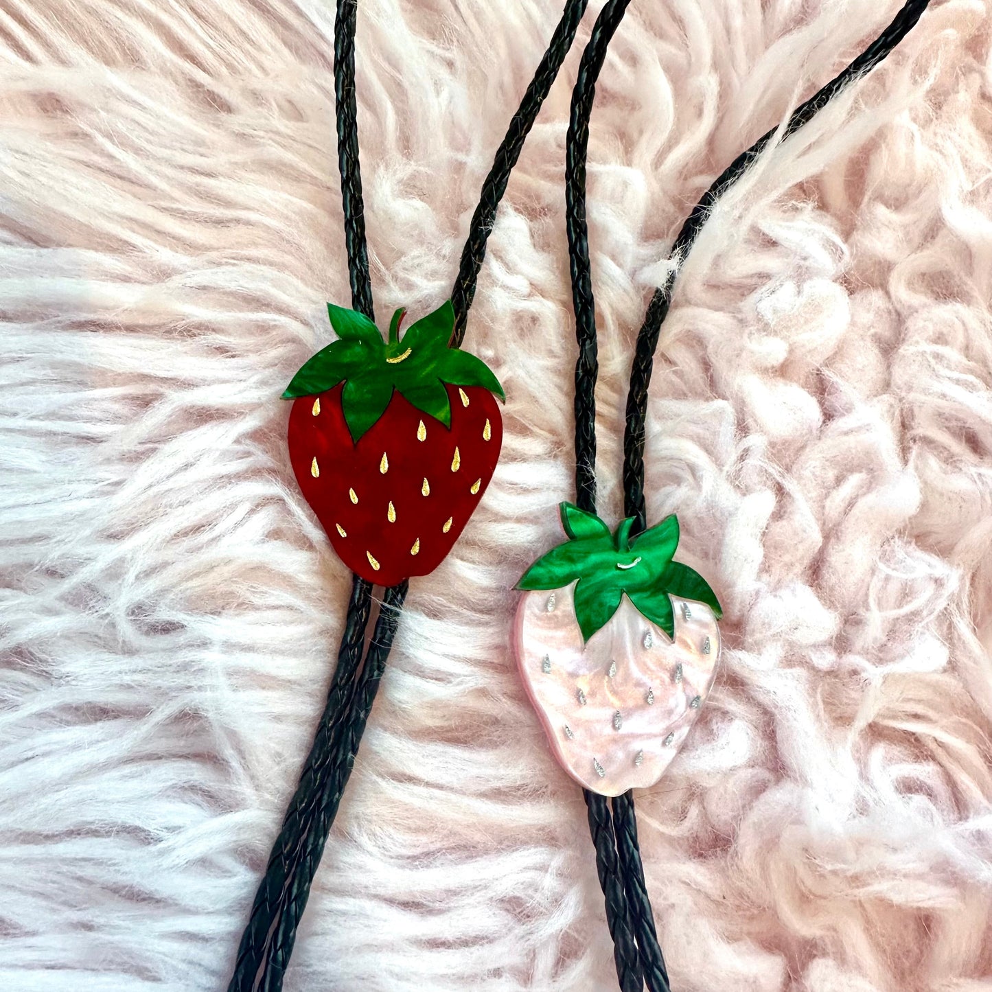 Strawberry Bolo Tie : 2 colors