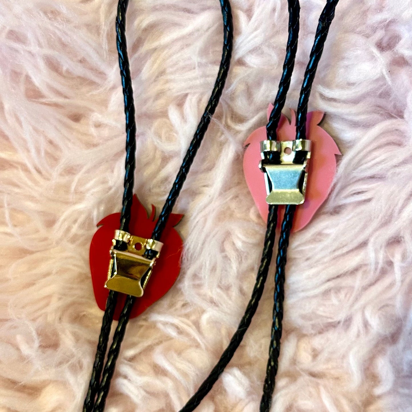 Strawberry Bolo Tie : 2 colors