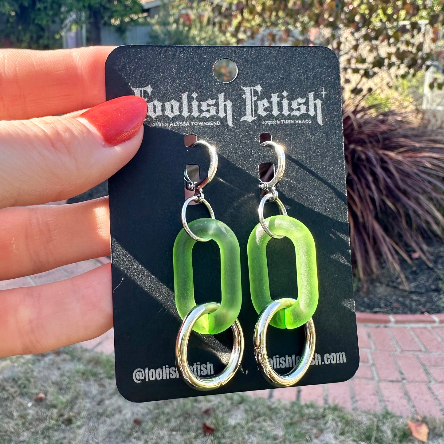 Frosted Chain Single Link O Ring Earrings-Multiple Colors