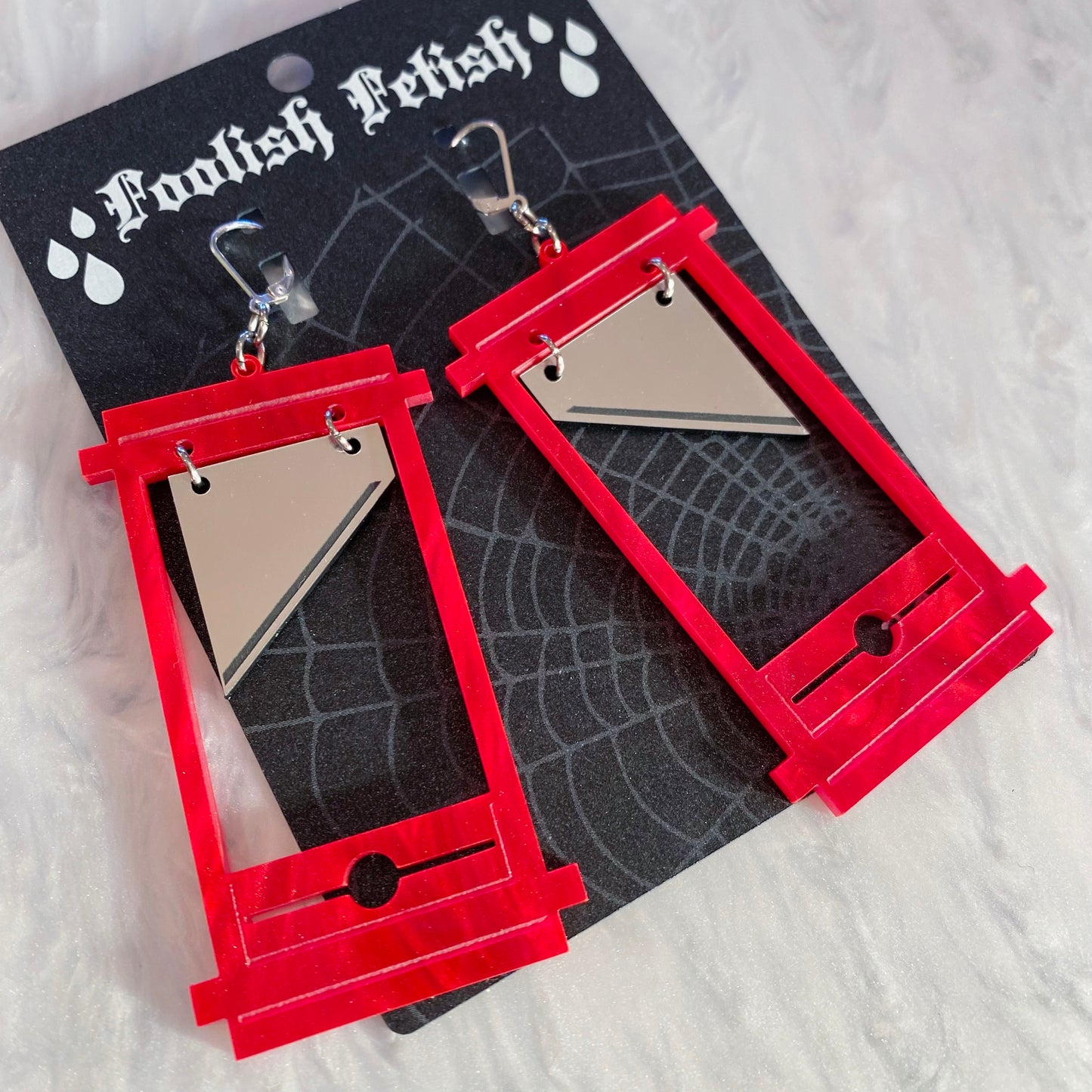 Red Pearl Guillotines