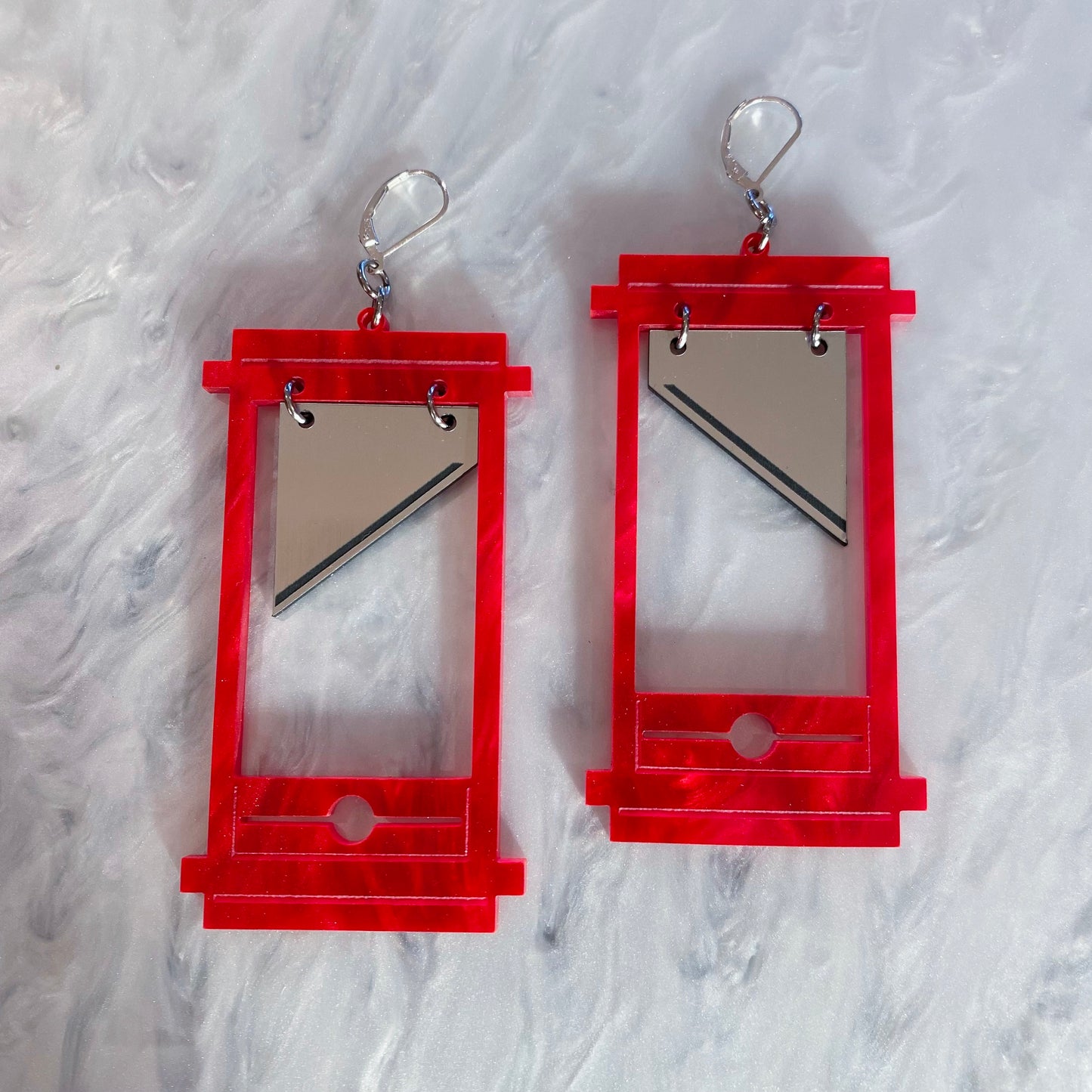 Red Pearl Guillotines