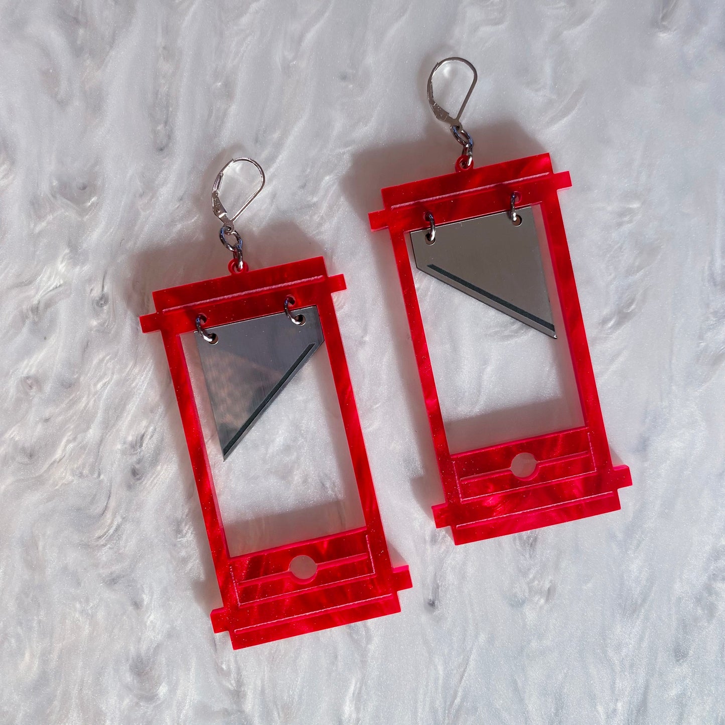 Red Pearl Guillotines