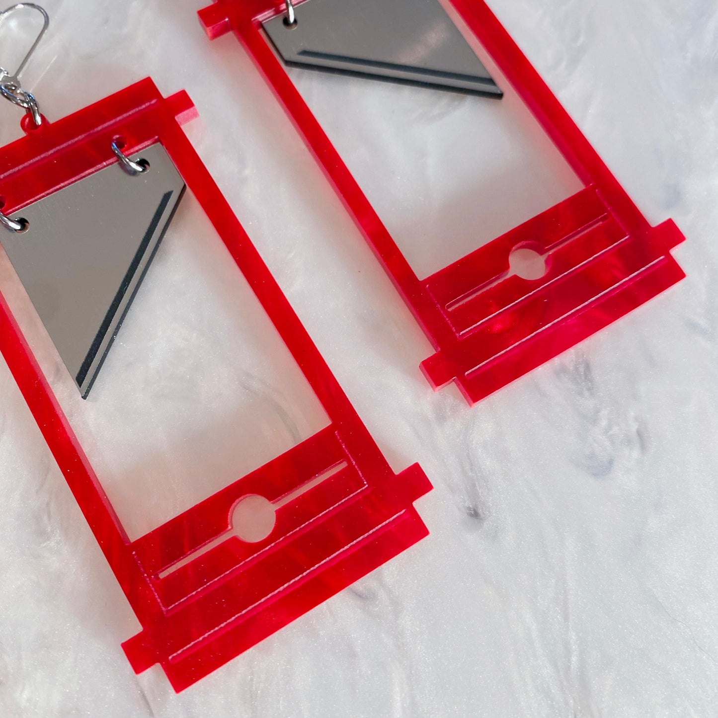 Red Pearl Guillotines