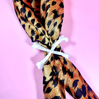 Crossbones Scarf Ring