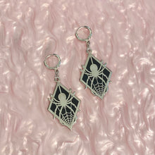 Load image into Gallery viewer, Hishi Widow Earrings
