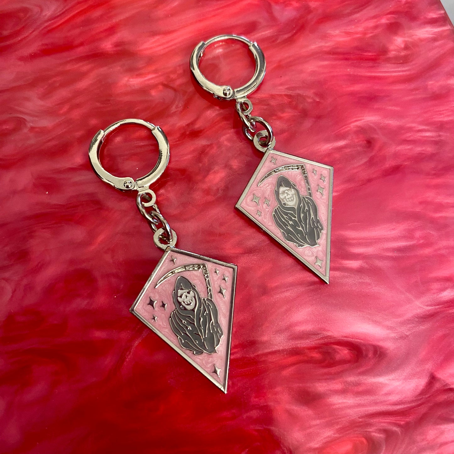 Tiny Reaper Earrings : Pink or Blue