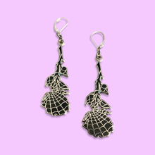 Load image into Gallery viewer, Tangled Rose Earrings
